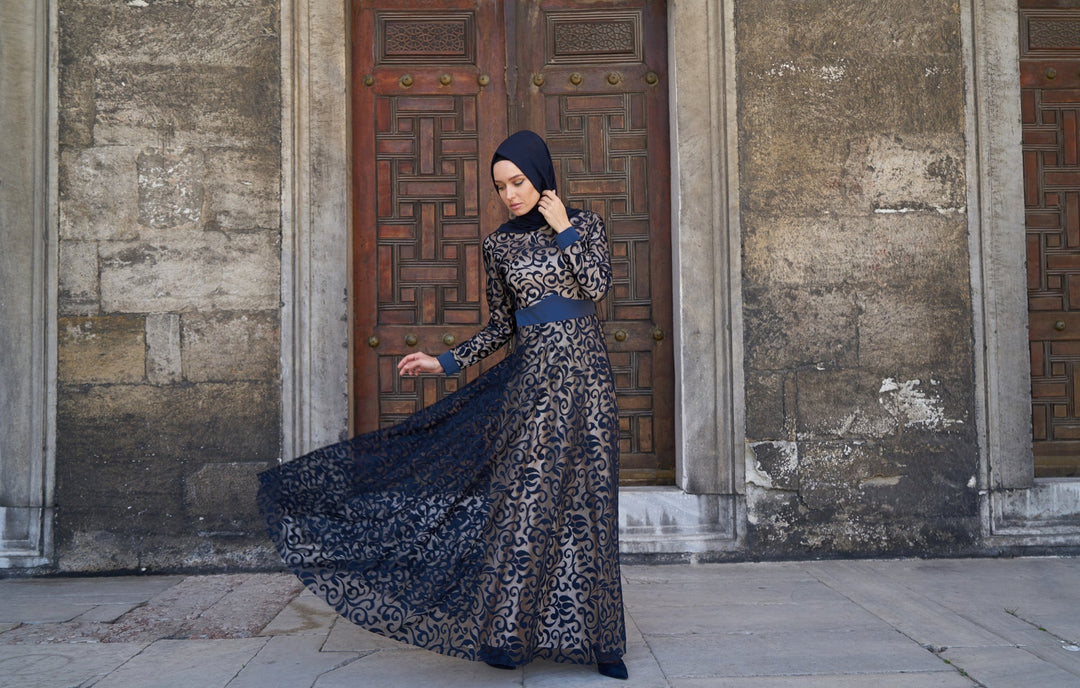 The Rise of Modest Fashion: Embracing Elegance and Identity