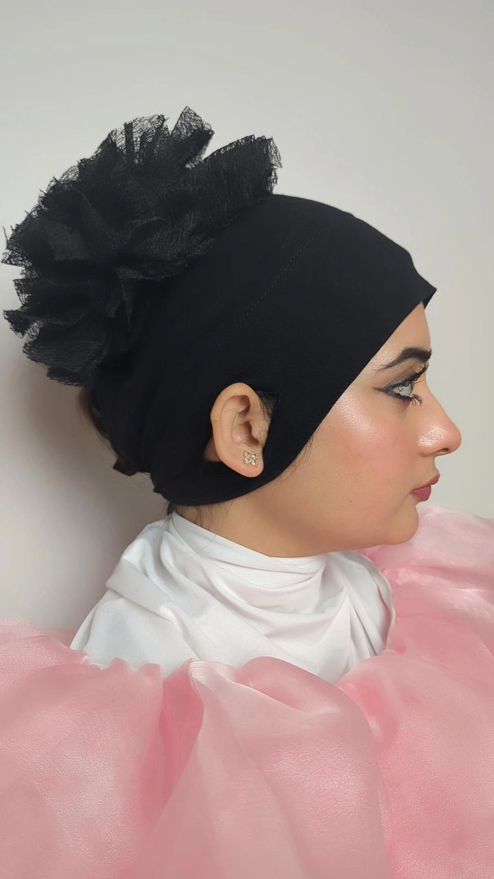 Ear Open Ruffle Bonnet Volumizer (Khopa)