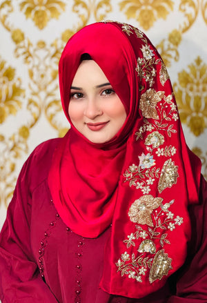 Maroon color